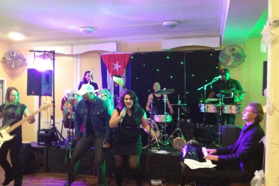 Una fiesta privada con banda
