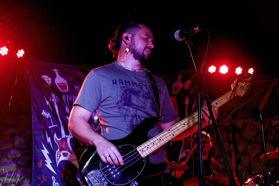 Sergio Bautista al Bajo