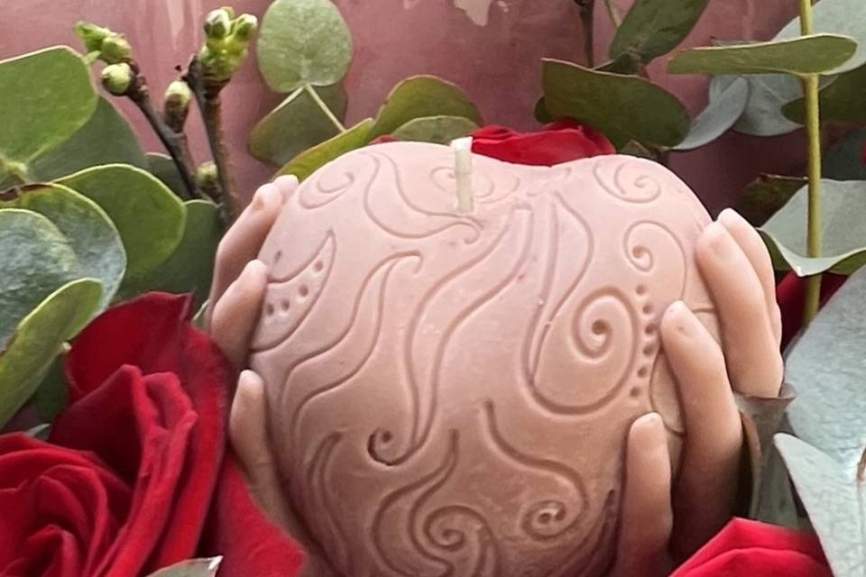 Ramo rosas con vela artesanal