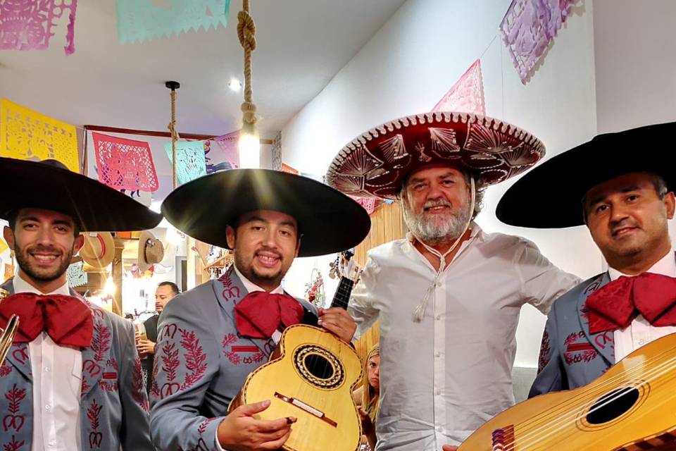 Mariachi Al son de México