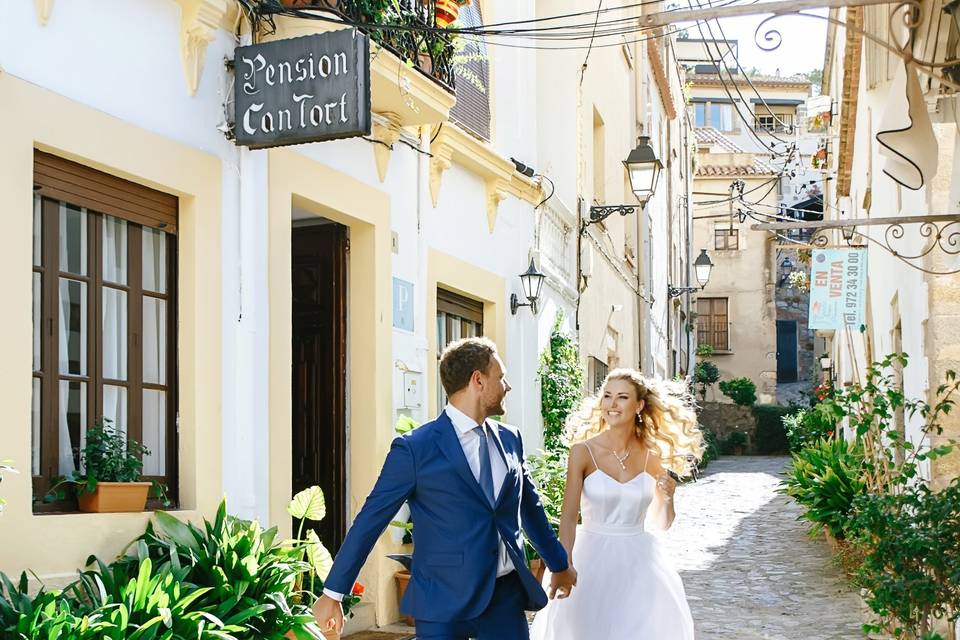 Los novios en Tossa de Mar