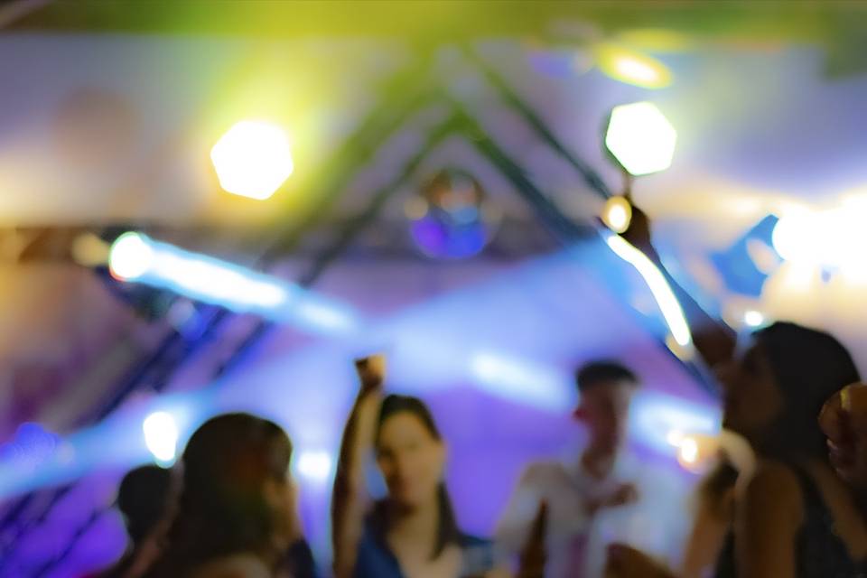 Bailando