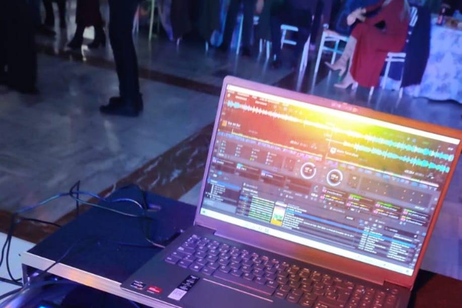 Controladora DJ PROFESIONAL