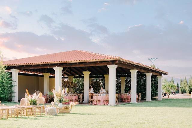 Pérgola y fiesta