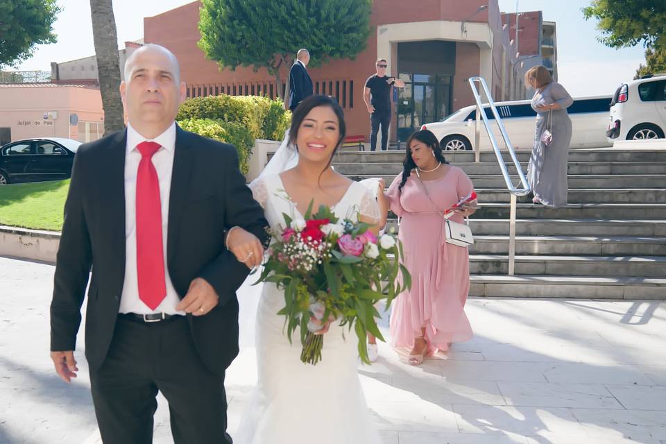 Llegada al altar de María José