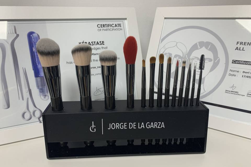 Make up Jorge de la Garza