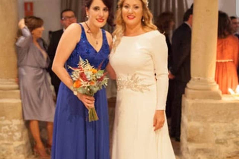 Novia con invitados