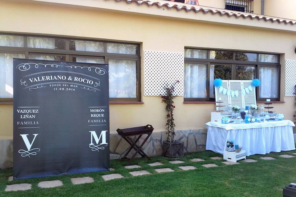 Photocall y mesa dulce