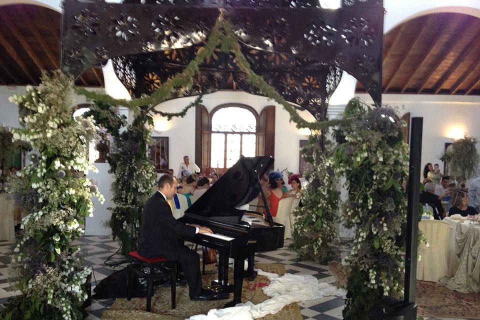 Piano Wedding by Manuel Butrón