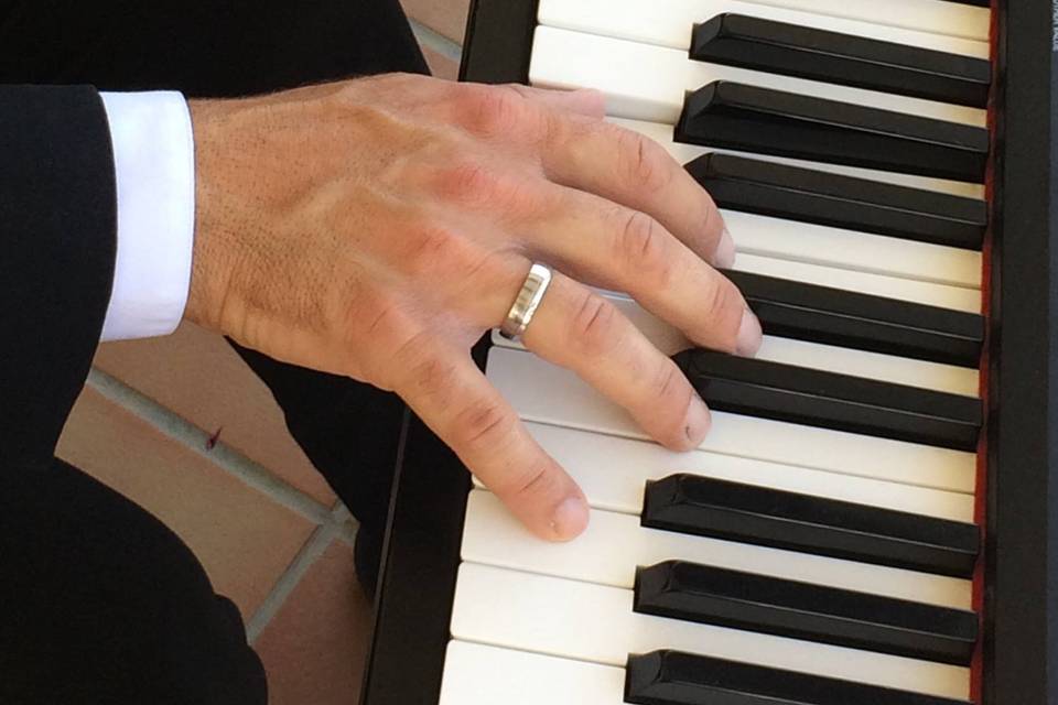 Piano Wedding by Manuel Butrón