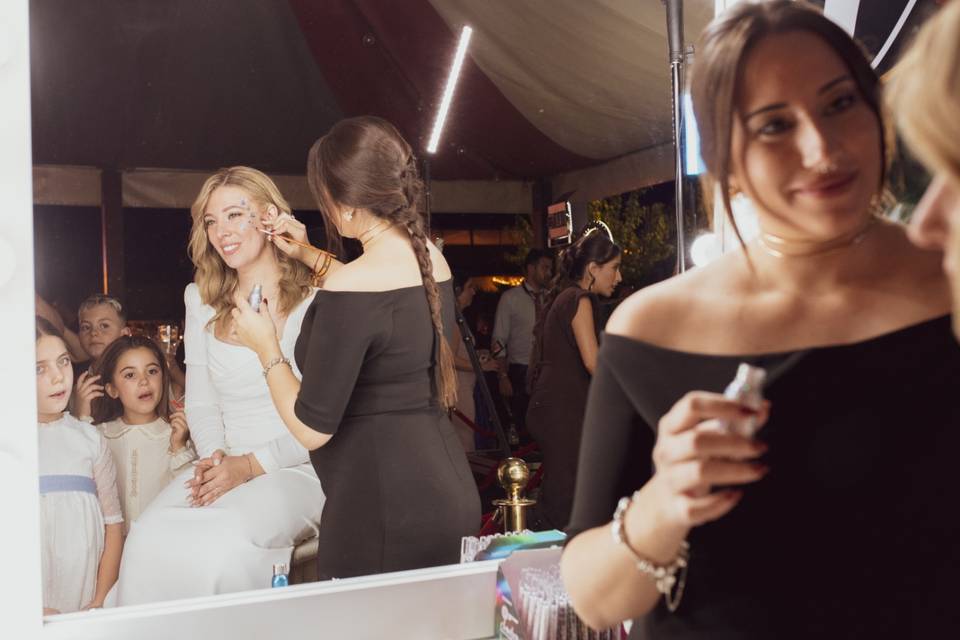 Glitter Bar