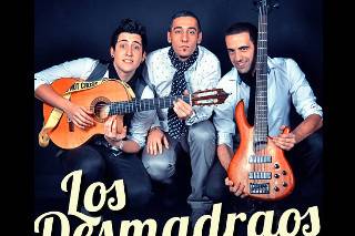 Los Desmadraos Rumba