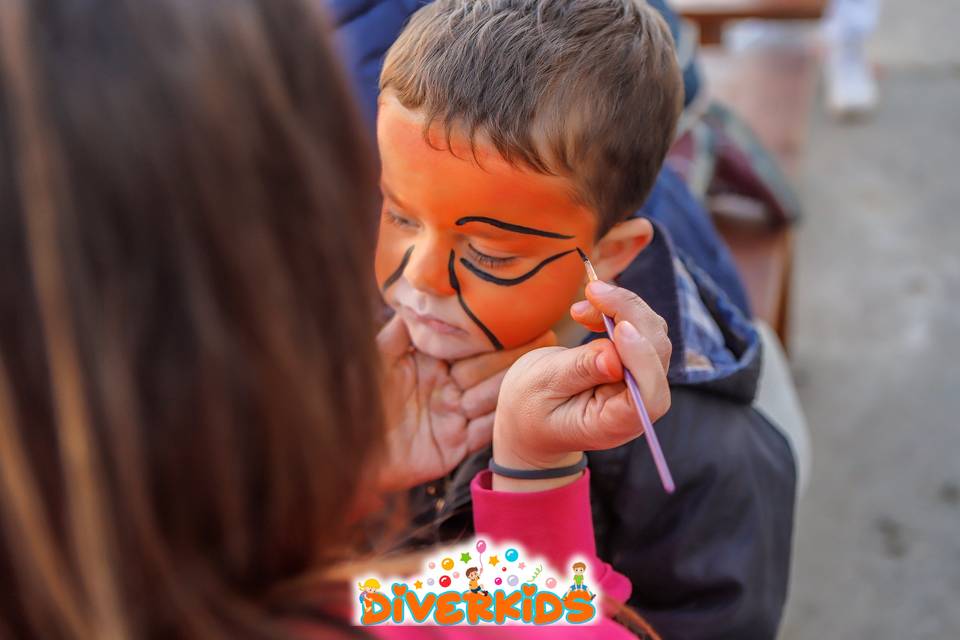 Pintacaras y maquillajes