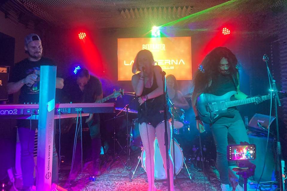 Sala La Caverna
