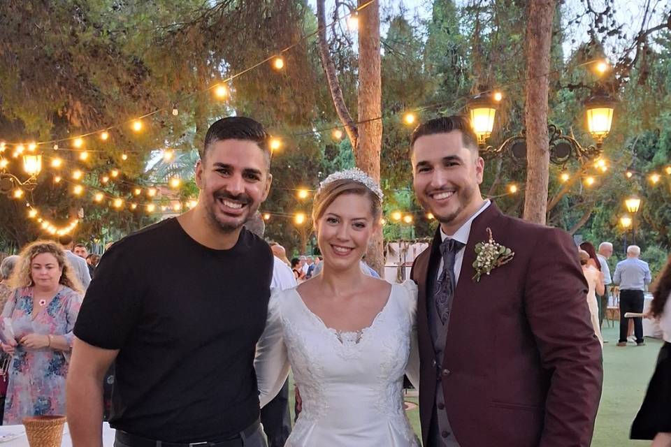 Boda B & E