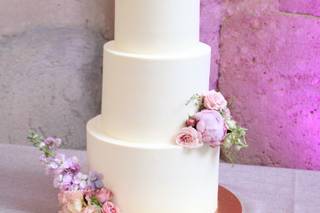 Cakes by Julee