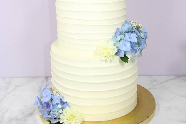 Cakes by Julee