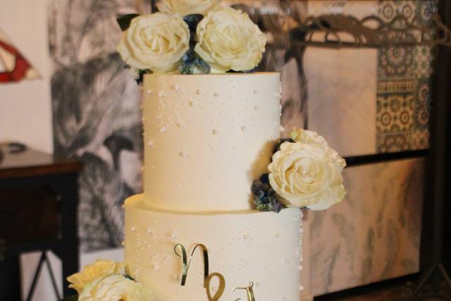 Cakes by Julee