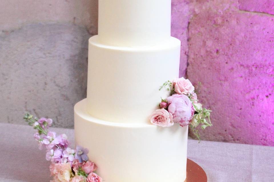 Cakes by Julee