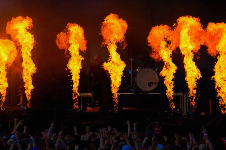 MAQUINAS FUEGO