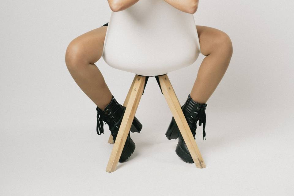 María