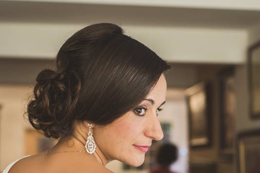 Maquillaje y recogido