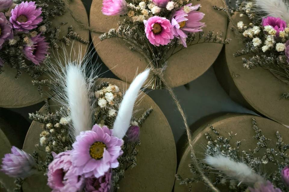 Caja floral con Vela Peonía