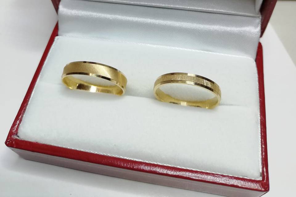 Alianzas en oro amarillo 18k