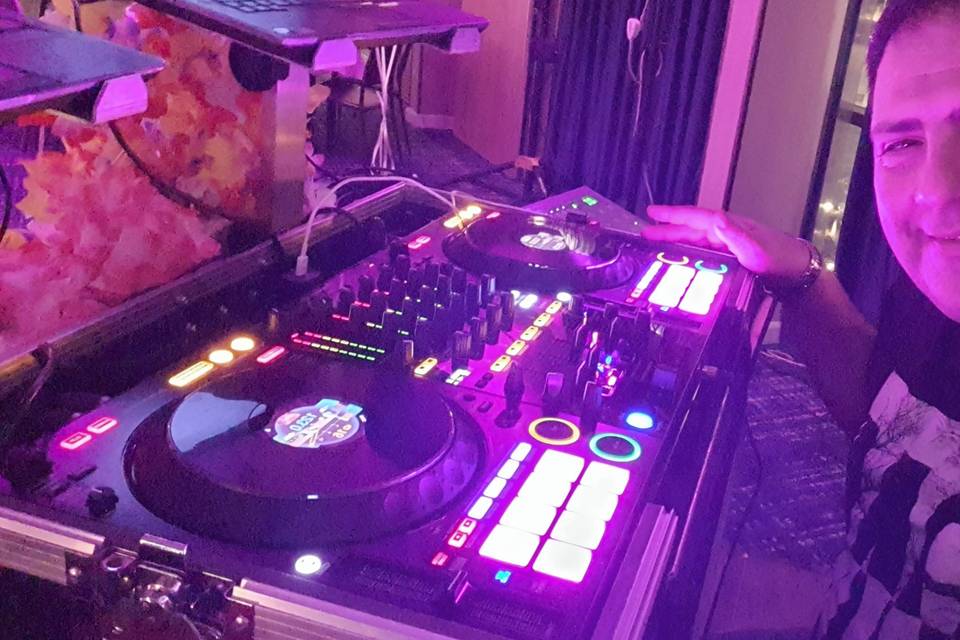 DJ y Musica para fiestas