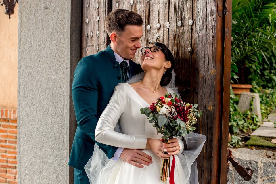 Novios elegantes