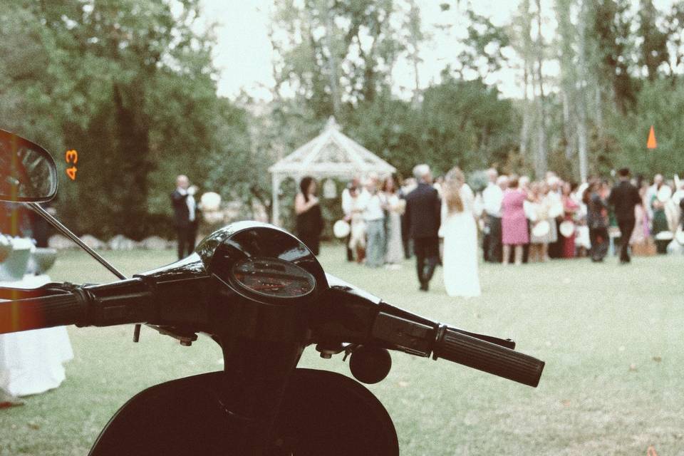 Vespa & Wedding