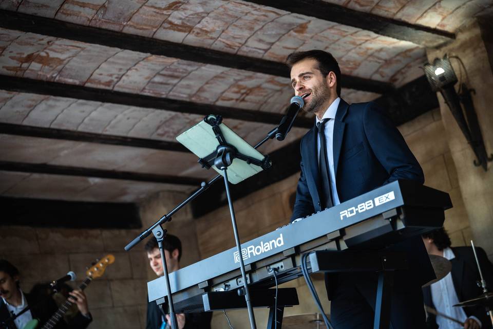 Cóctel con banda