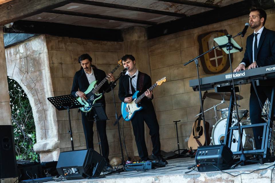 Cóctel con banda