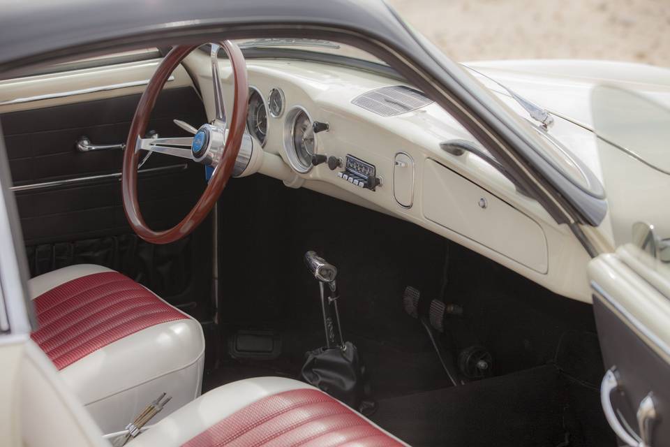 Interior karmann ghia