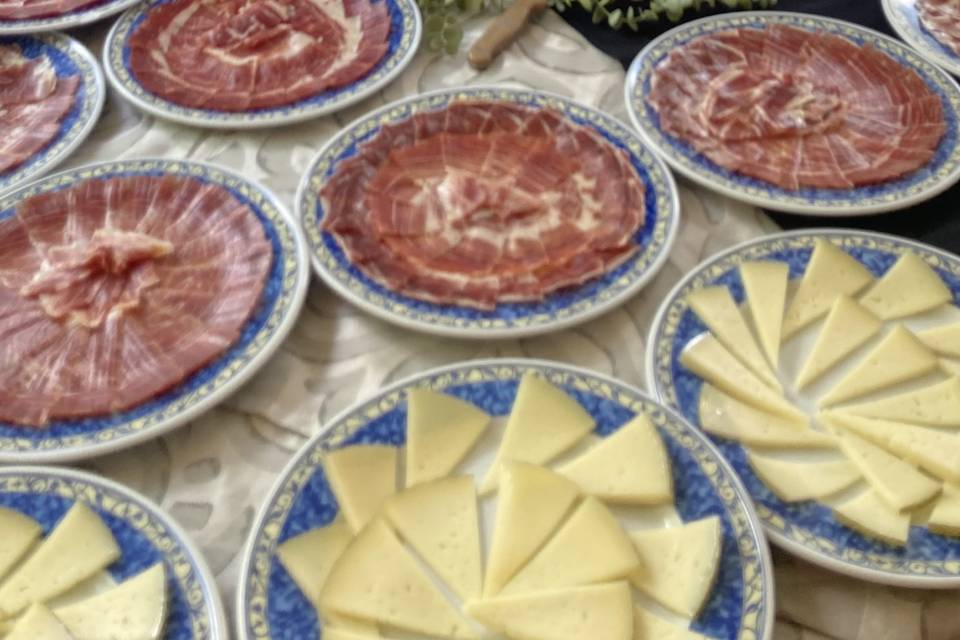 Cortador de jamón en eventos