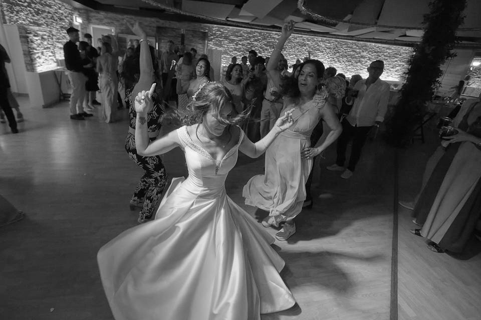 Bailes