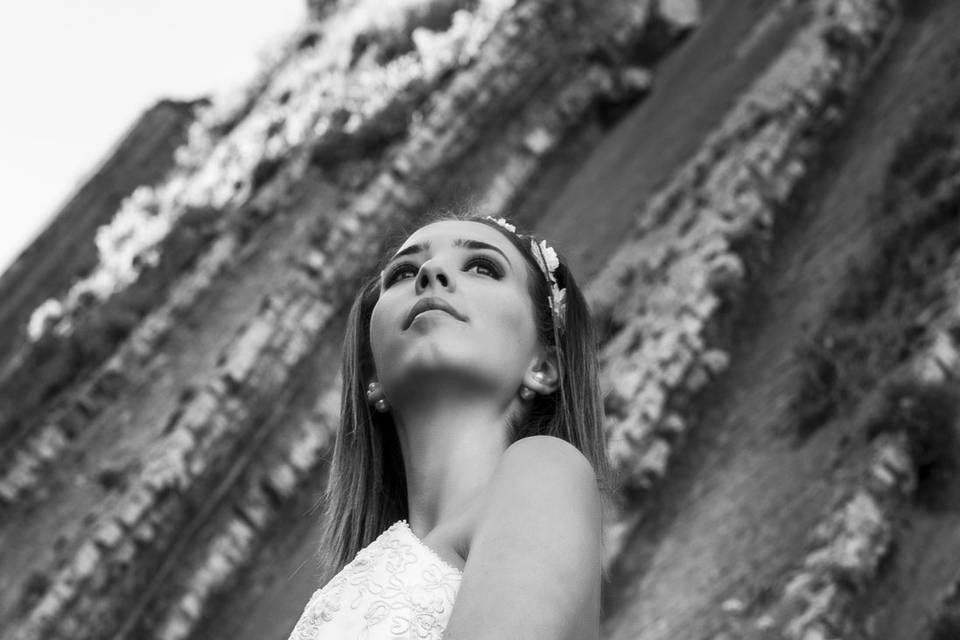 Picado de novia en blanco y negro