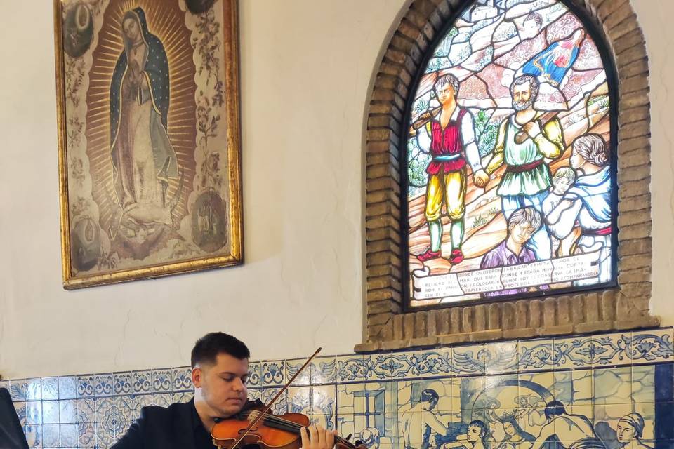 Violín y Piano Gólgota