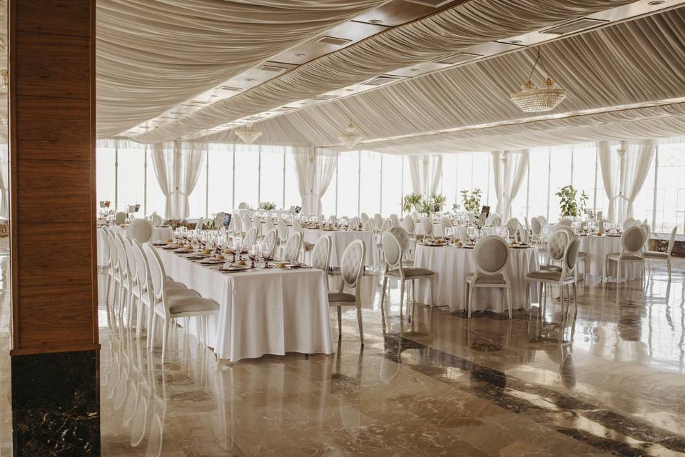 Decoracion Blanco y rosa