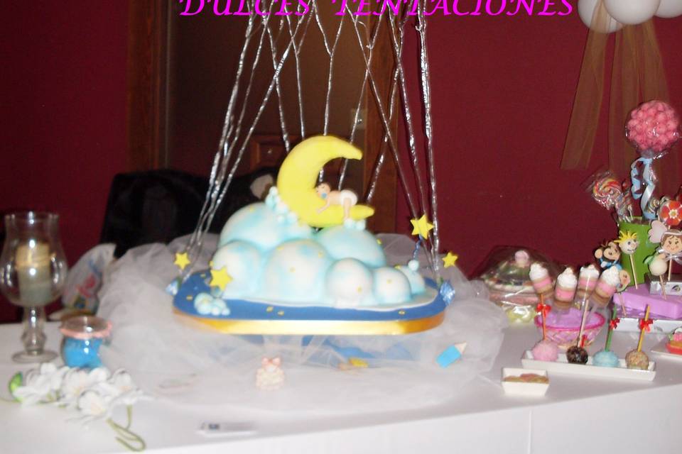 Tarta de bautizo de fondant