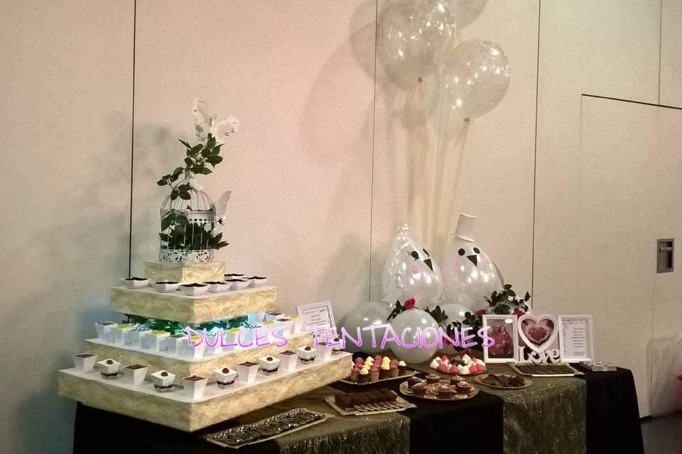 Mesa boda globos