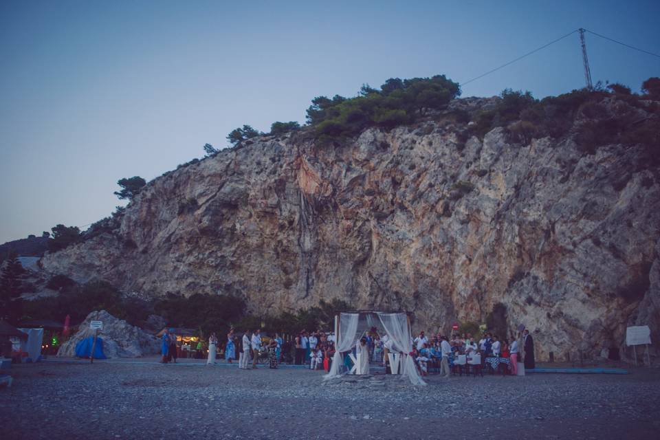 Cercar del mar y la montaña