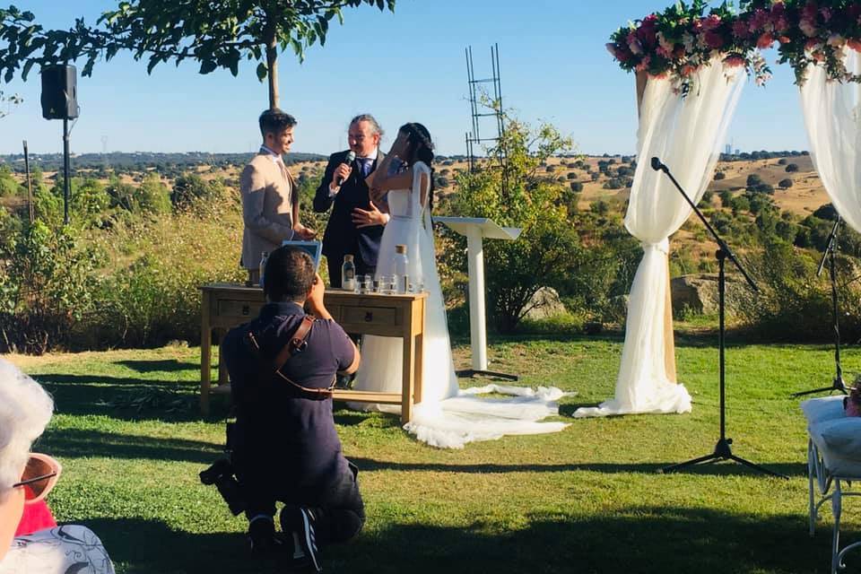 Oficiantes de Bodas Tatira