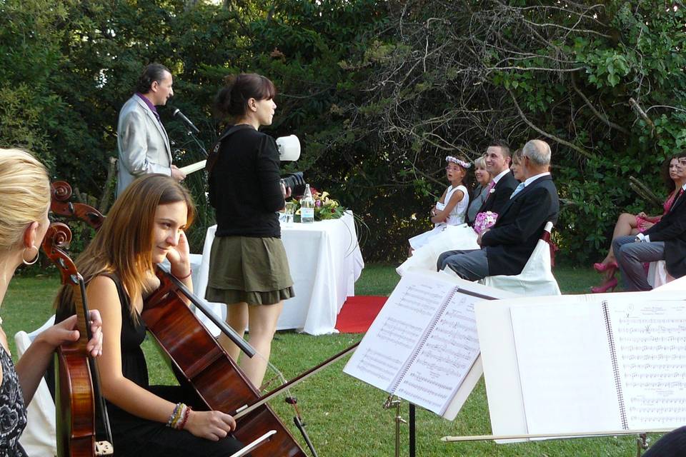 Ceremonia con músicos