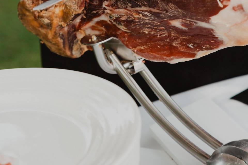 corte_jamon_iberico_mano_guante