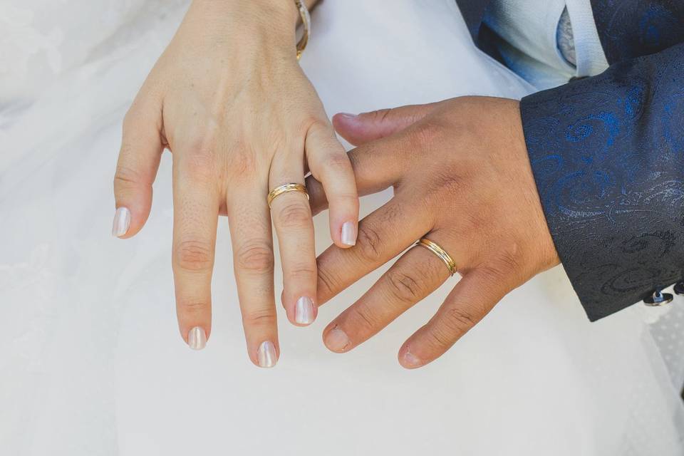 Anillos