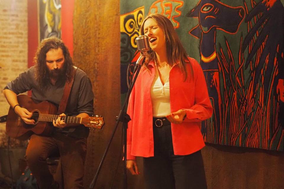 Acústico