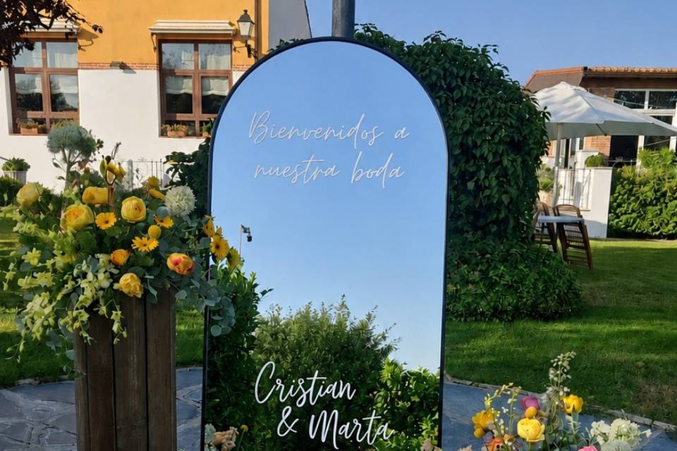 Espejo bienvenida