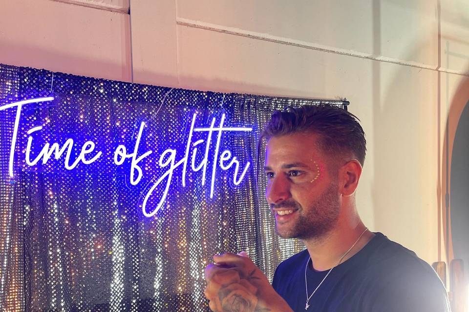 Glitter