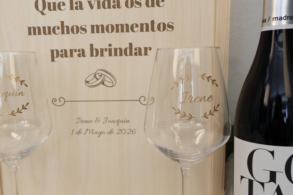 Caja madera novios